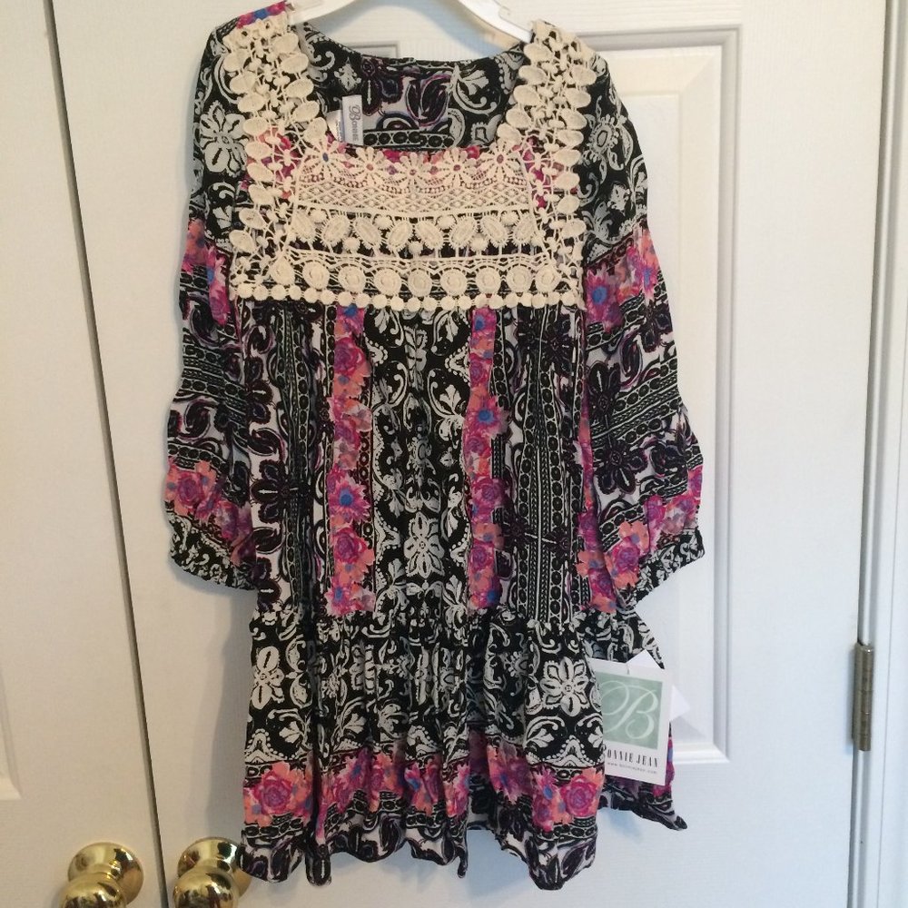 Girls Size 6 Dress/Top